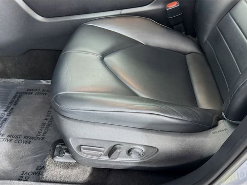 Used 2023 Toyota Highlander XLE image 20