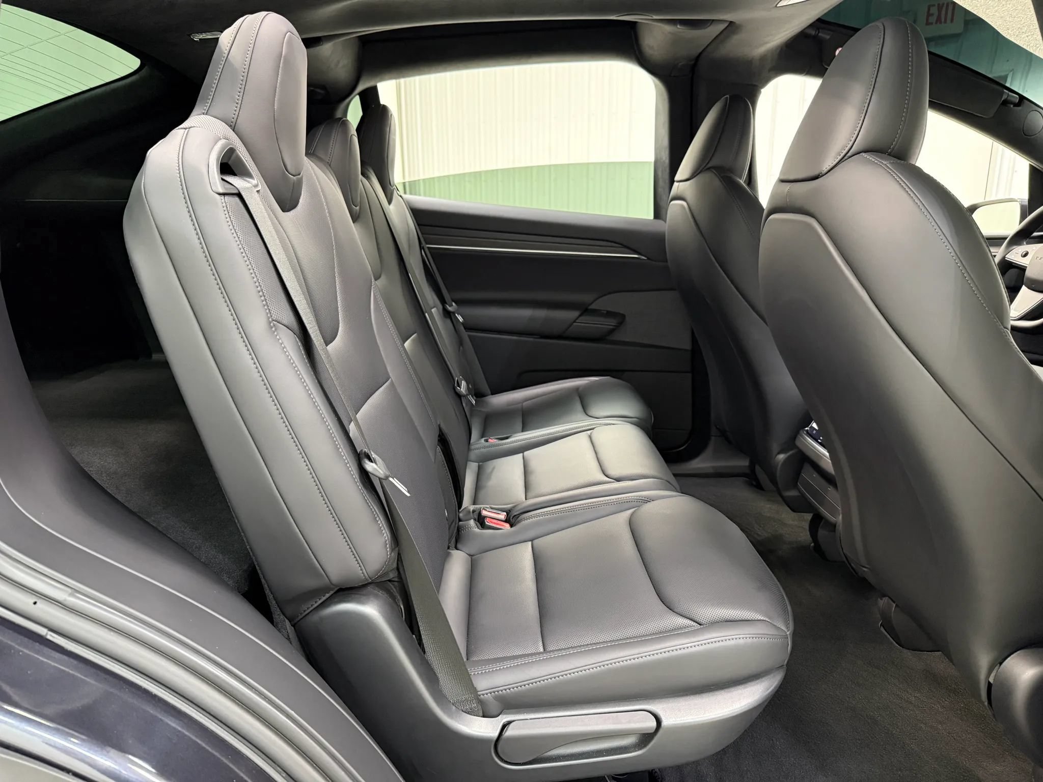 Used 2024 Tesla Model X AWD/4WD image 18