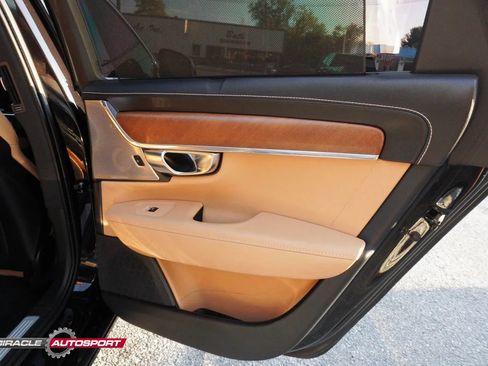 Used 2017 Volvo S90 T6 Inscription w/ Vision Package image 36