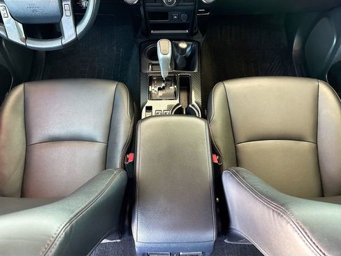 Certified 2023 Toyota 4Runner TRD Off-Road Premium AWD/4WD image 16