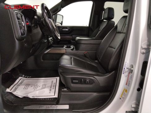 Used 2022 Chevrolet Silverado 2500 High Country w/ Safety Package II image 28