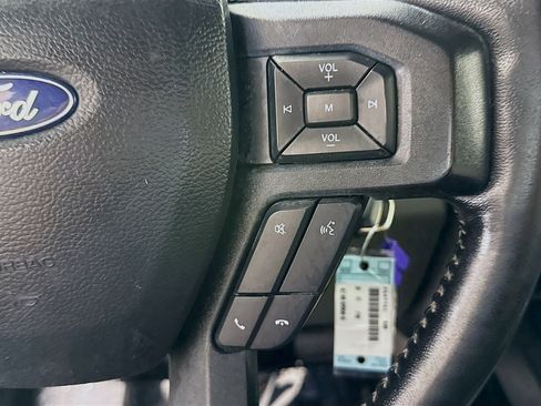 Used 2020 Ford F150 XLT w/ Equipment Group 302A Luxury AWD/4WD image 15