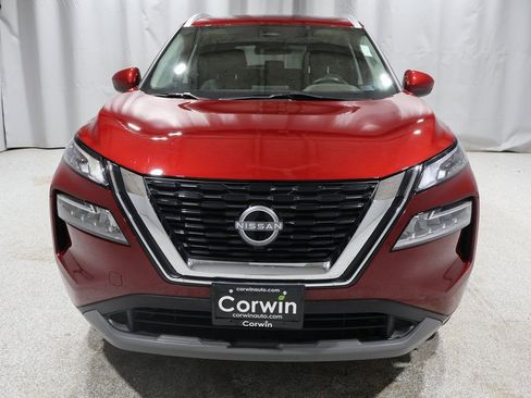 Used 2023 Nissan Rogue SV w/ SV Premium B Package image 7