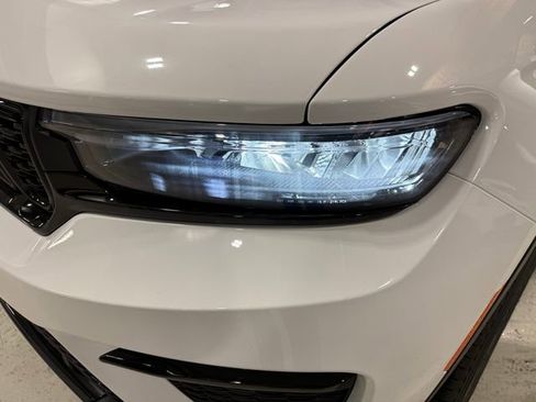 New 2025 Jeep Grand Cherokee Limited image 15