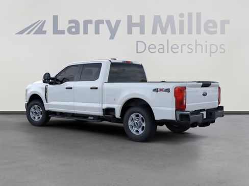 New 2026 Ford F350 XLT image 4