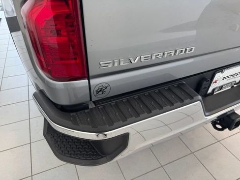 Used 2025 Chevrolet Silverado 2500 LT w/ Convenience Package AWD/4WD image 44