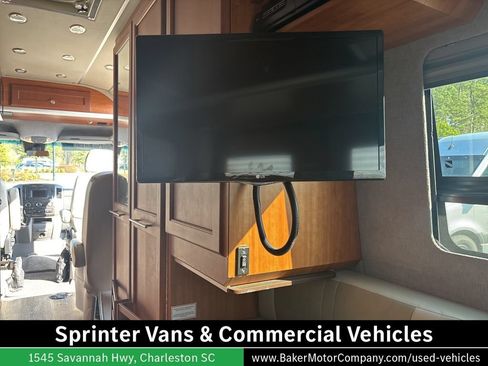Used 2016 Mercedes-Benz Sprinter 3500 image 23