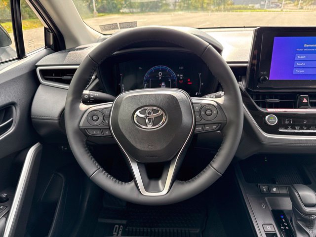 New 2026 Toyota Corolla Cross LE w/ Moonroof Package AWD/4WD image 19