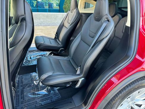 Used 2019 Tesla Model X Long Range AWD/4WD image 14