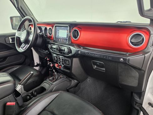 Used 2019 Jeep Wrangler Unlimited Rubicon AWD/4WD image 43