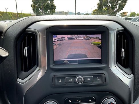Used 2022 Chevrolet Silverado 1500 W/T w/ WT Convenience Package RWD image 9