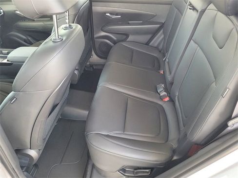 New 2025 Hyundai Tucson SEL image 9