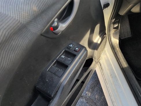 Used 2010 Honda Fit Sport image 13