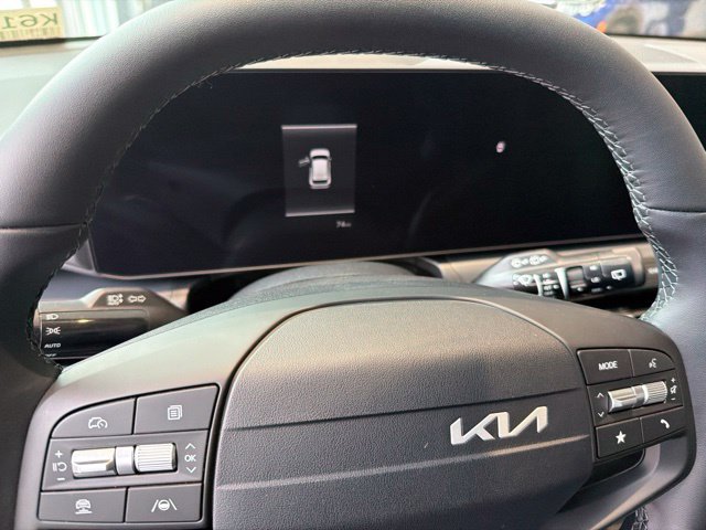 New 2026 Kia K4 EX FWD image 16