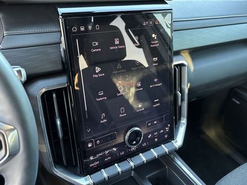 New 2025 GMC Acadia Elevation image 14