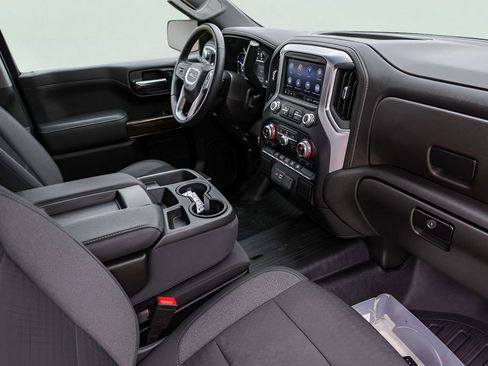 Used 2022 GMC Sierra 1500 Elevation w/ LPO, Elevation Black Package AWD/4WD image 31