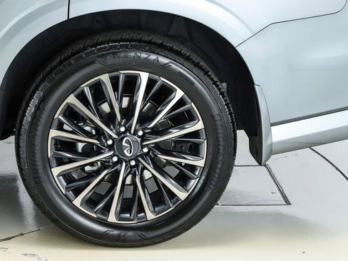 New 2026 INFINITI QX80 Autograph w/ Premium Cargo Package AWD/4WD image 6