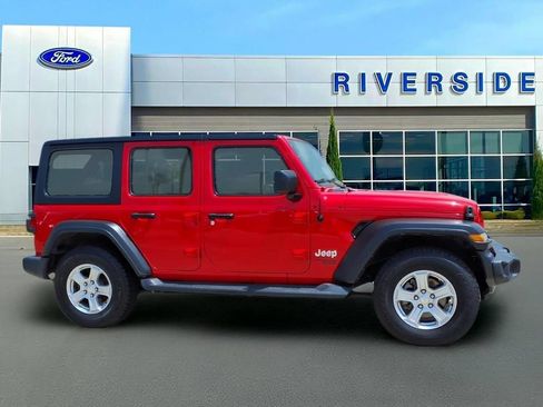 Used 2020 Jeep Wrangler Unlimited Sport S AWD/4WD image 8