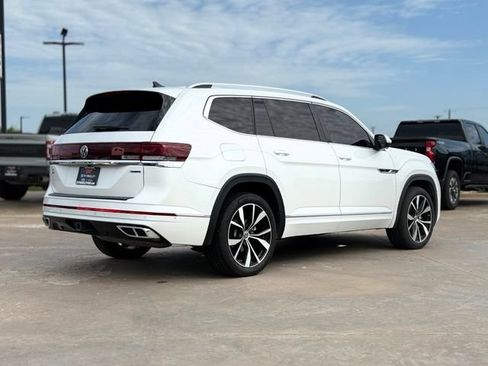 Used 2026 Volkswagen Atlas SEL Premium R-Line AWD/4WD image 2