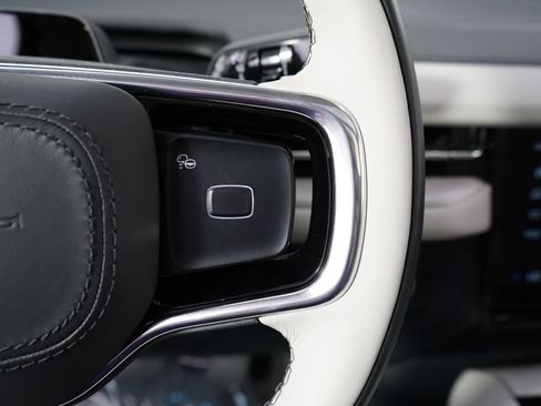 New 2026 Lincoln Navigator L Reserve AWD/4WD image 35