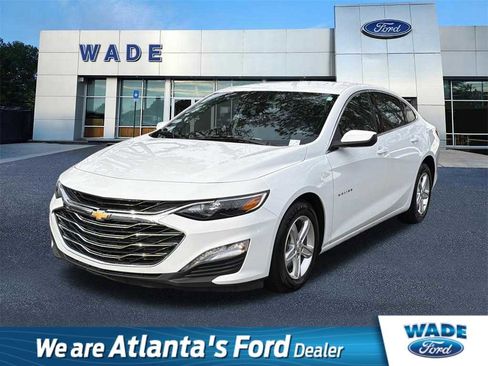 Used 2023 Chevrolet Malibu LT image 1