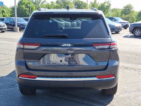 Used 2024 Jeep Grand Cherokee Limited 4xe image 5