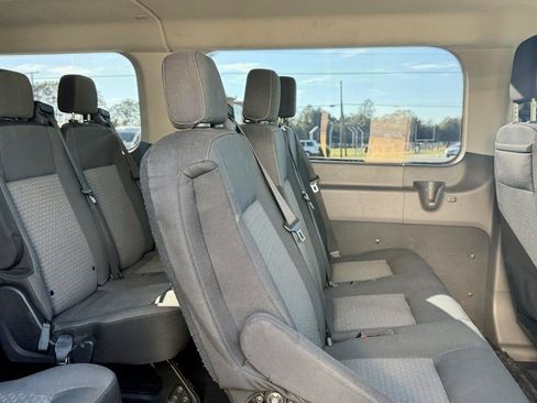 Used 2021 Ford Transit 350 XLT RWD image 11