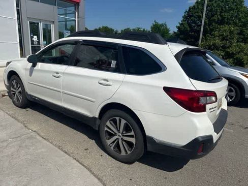 Used 2019 Subaru Outback 3.6R Limited AWD/4WD image 5