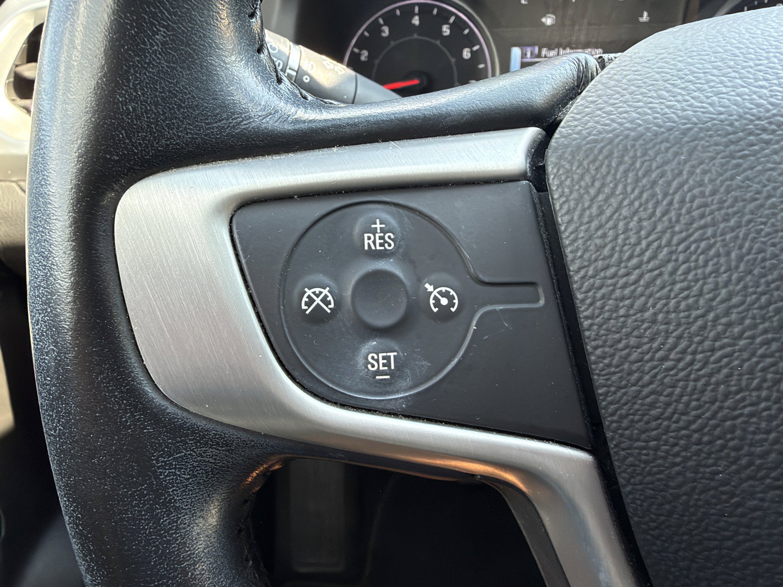 Used 2019 GMC Acadia SLT FWD image 20