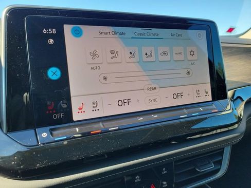 New 2026 Volkswagen Atlas SEL Premium R-Line AWD/4WD image 29
