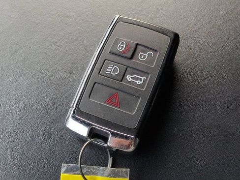 Used 2024 Land Rover Range Rover Sport Dynamic SE AWD/4WD image 28