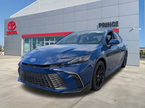 New 2026 Toyota Camry SE w/ Multimedia Upgrade Package FWD image 8