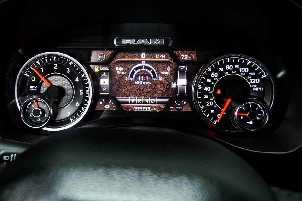 Used 2024 RAM 1500 Big Horn AWD/4WD image 32