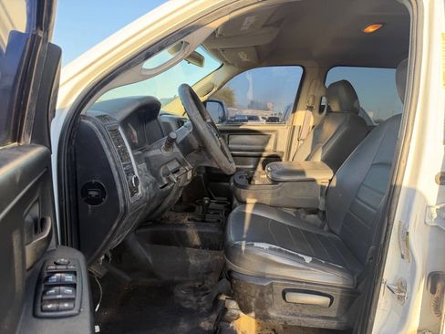 Used 2017 RAM 3500 Tradesman w/ Cold Weather Group image 16