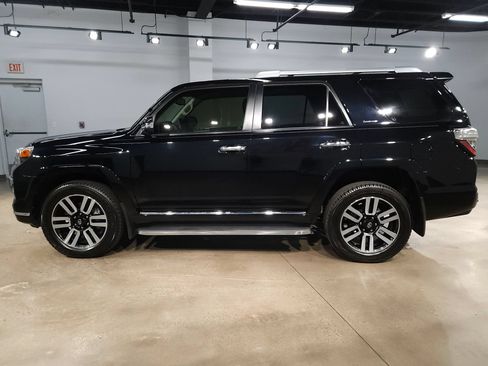 Certified 2024 Toyota 4Runner Limited AWD/4WD image 4