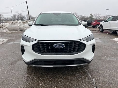 Certified 2023 Ford Escape Active w/ Tech Pack #2 image 2