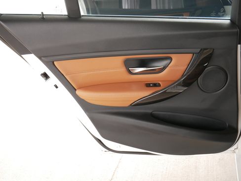 Used 2015 BMW 335i Sedan image 24