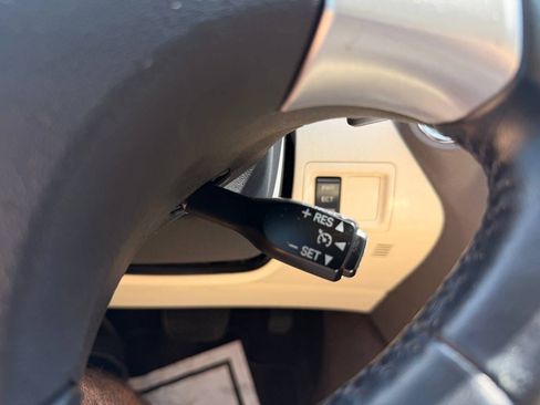 Used 2012 Lexus IS 250 w/ Premium Pkg Value Edition RWD image 28