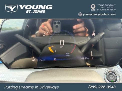 Used 2025 Chevrolet Trax LT w/ Driver Confidence Package FWD image 21