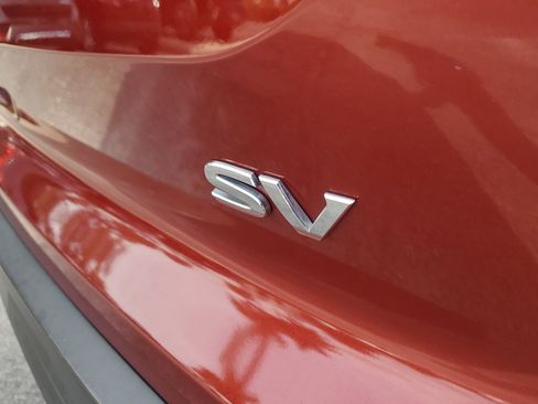 Used 2022 Nissan Pathfinder SV image 8