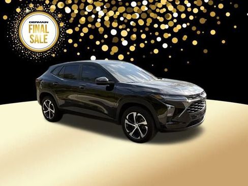 Used 2024 Chevrolet Trax RS w/ Sunroof Package image 8