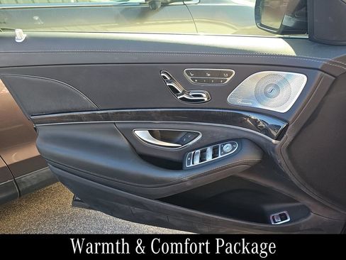 Used 2019 Mercedes-Benz S 560 Sedan image 4