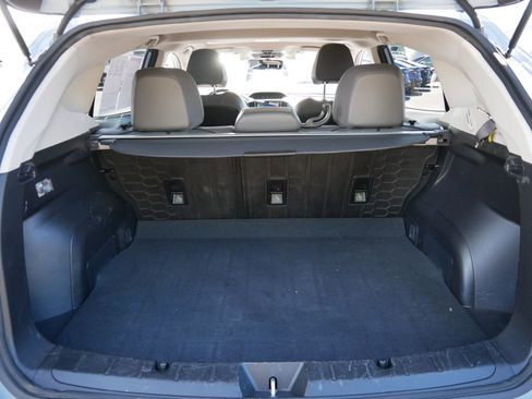 Used 2021 Subaru Crosstrek 2.5i Sport w/ Moonroof Package AWD/4WD image 18