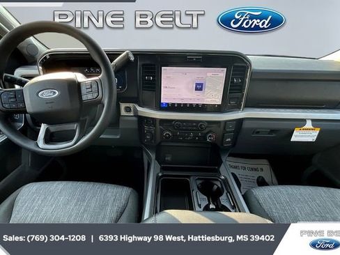 New 2026 Ford F250 XLT w/ XLT Premium Package image 9