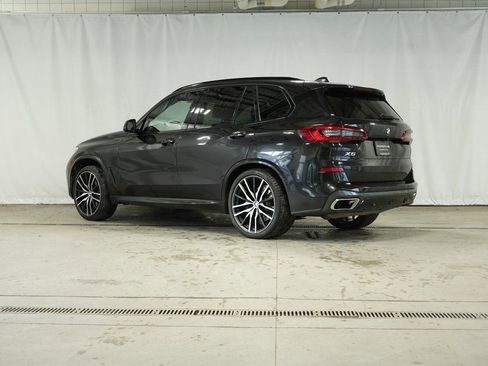 Used 2019 BMW X5 xDrive50i w/ M Sport Package image 3