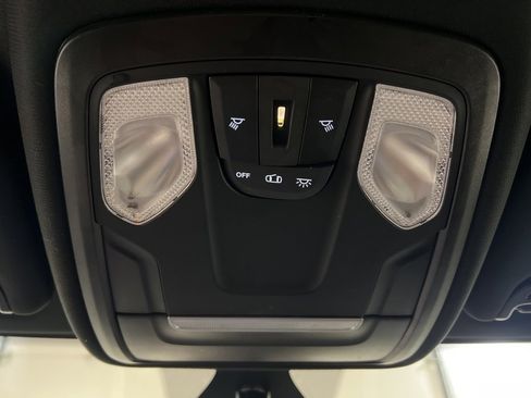 Used 2022 RAM 2500 Big Horn w/ Protection Group image 20