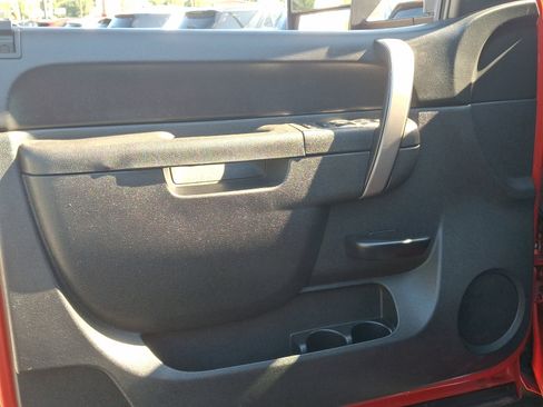 Used 2013 GMC Sierra 3500 SLE w/ SLE Preferred Package image 12