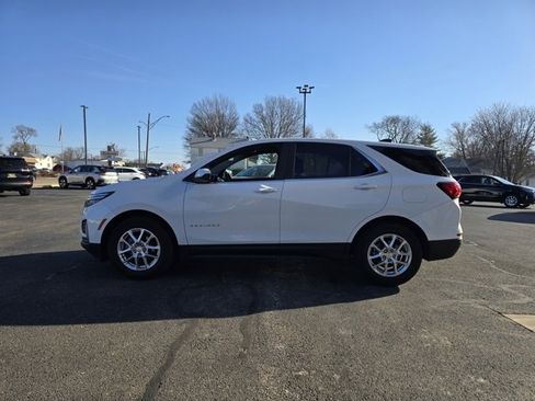 Used 2022 Chevrolet Equinox LT image 4