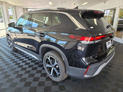 New 2026 Volkswagen Tiguan SE AWD/4WD image 5