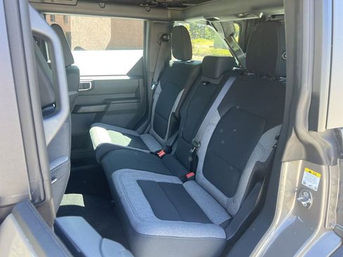 New 2026 Ford Bronco 4-Door AWD/4WD image 15